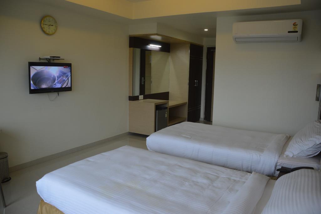 Swagath Grand Suchitra Hotel Hyderabad Camera foto
