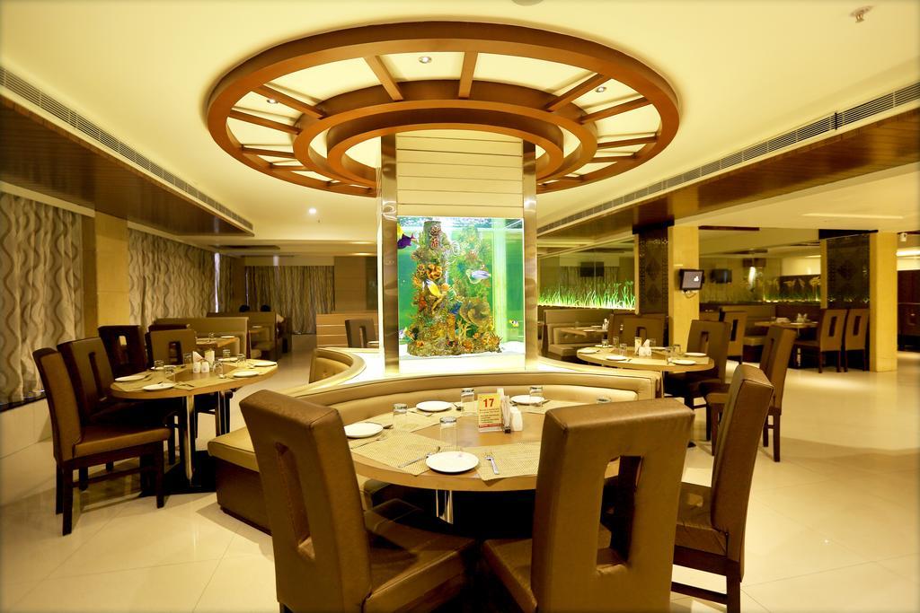 Swagath Grand Suchitra Hotel Hyderabad Esterno foto
