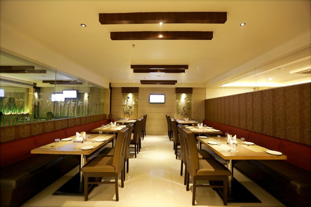 Swagath Grand Suchitra Hotel Hyderabad Esterno foto