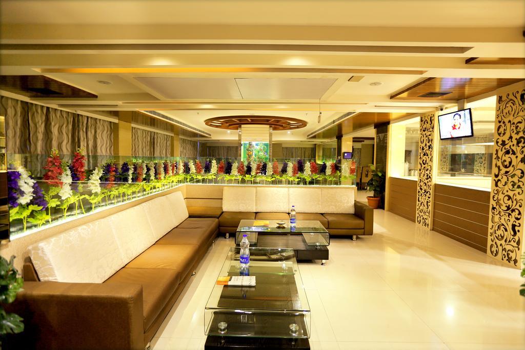 Swagath Grand Suchitra Hotel Hyderabad Esterno foto